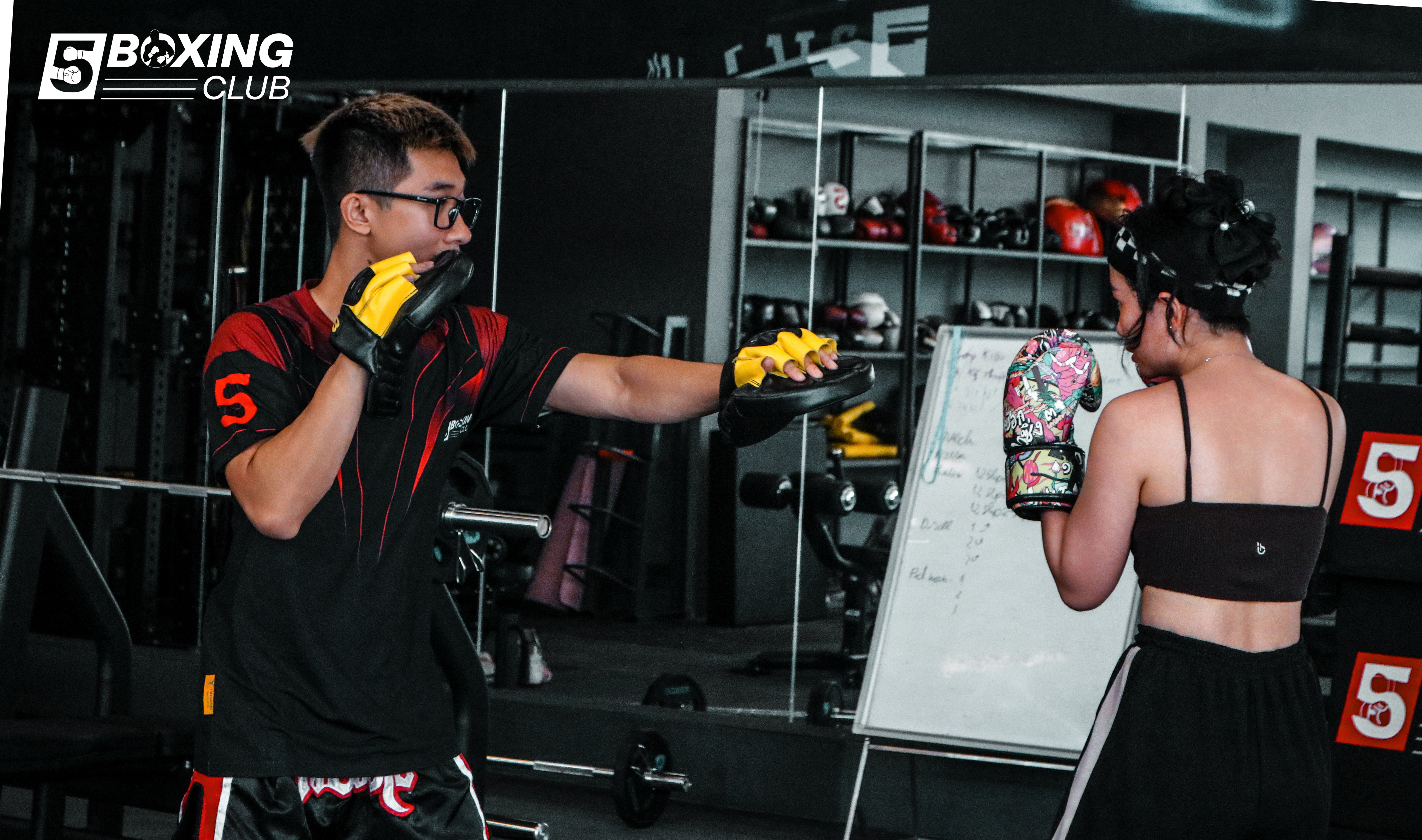 Tập boxing 1 kèm 1
