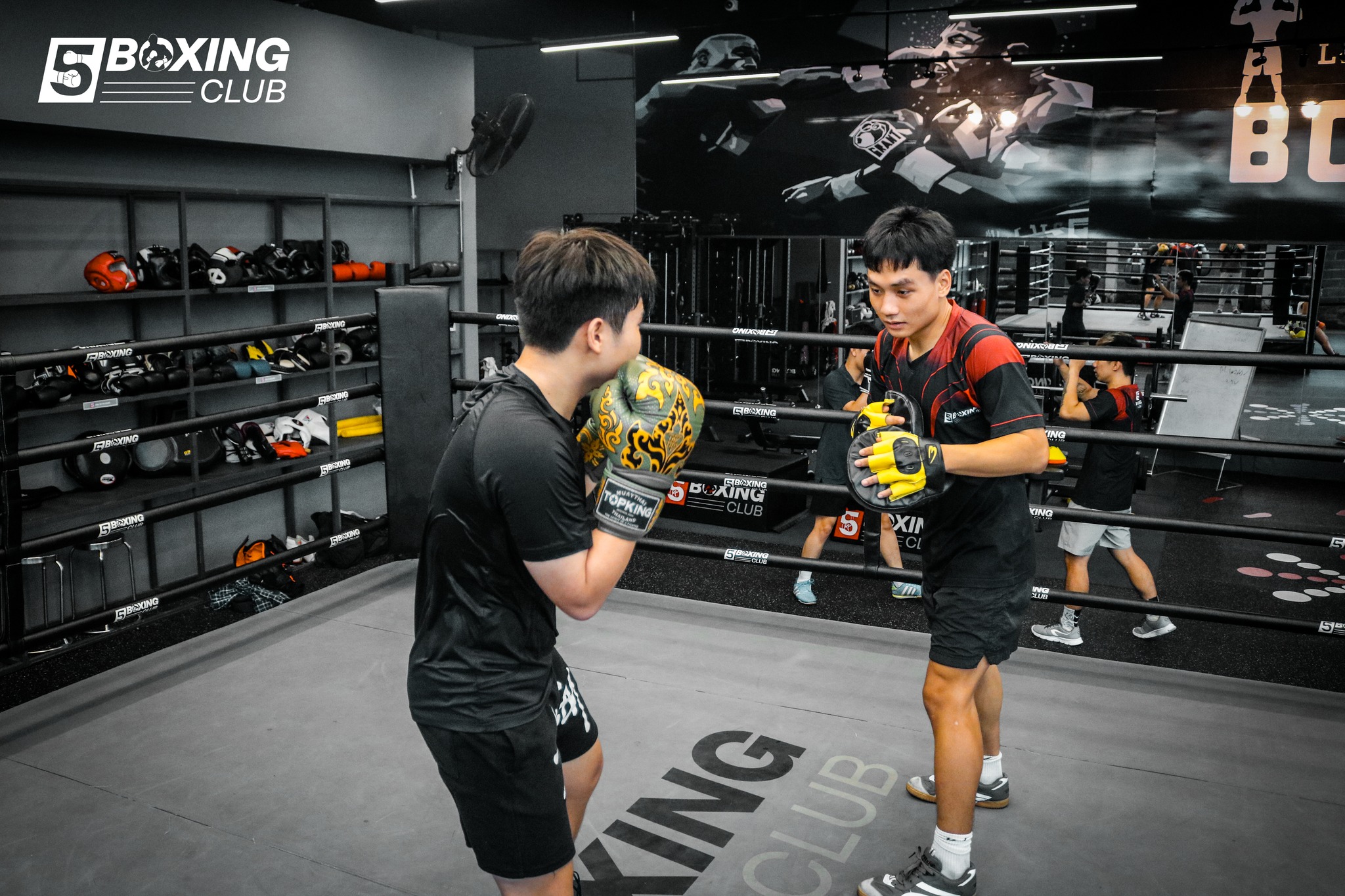 Tập Boxing 1 kèm 1